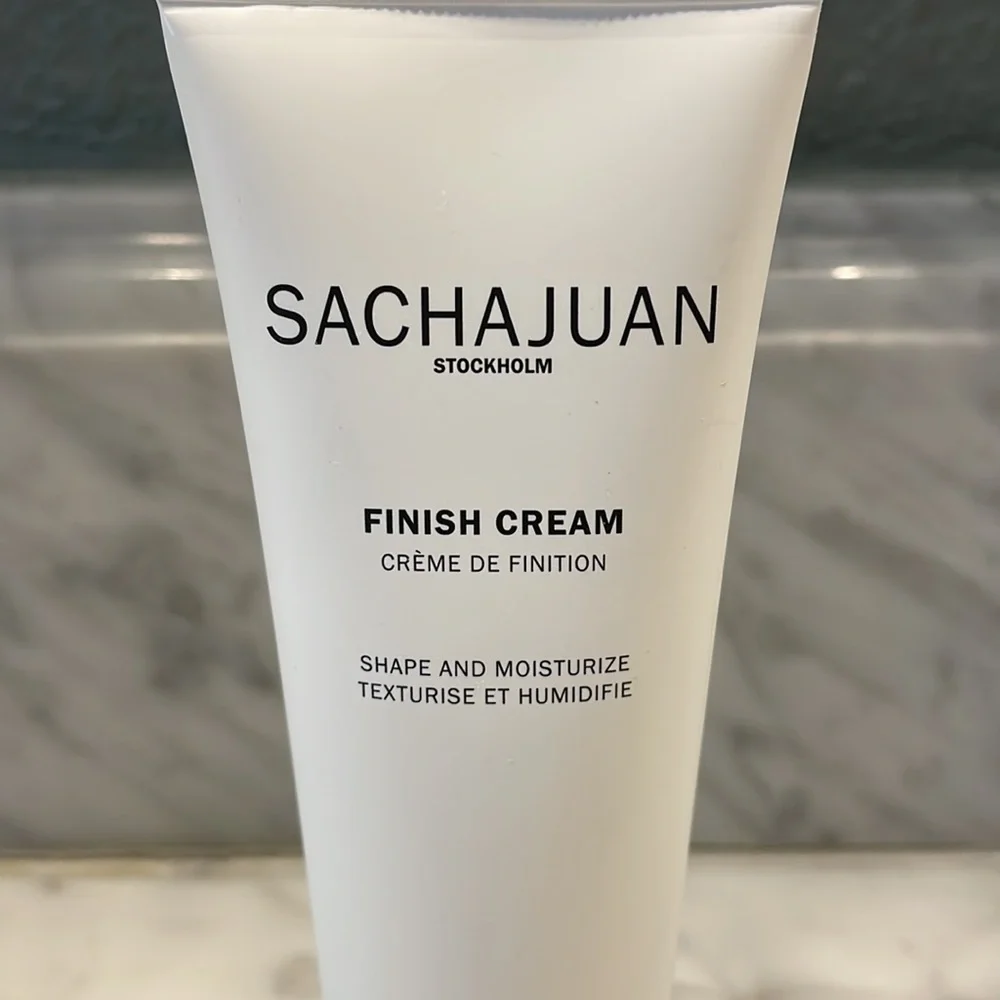 Sachajuan Stockholm Finish Hair Cream - Picture 2 of 11